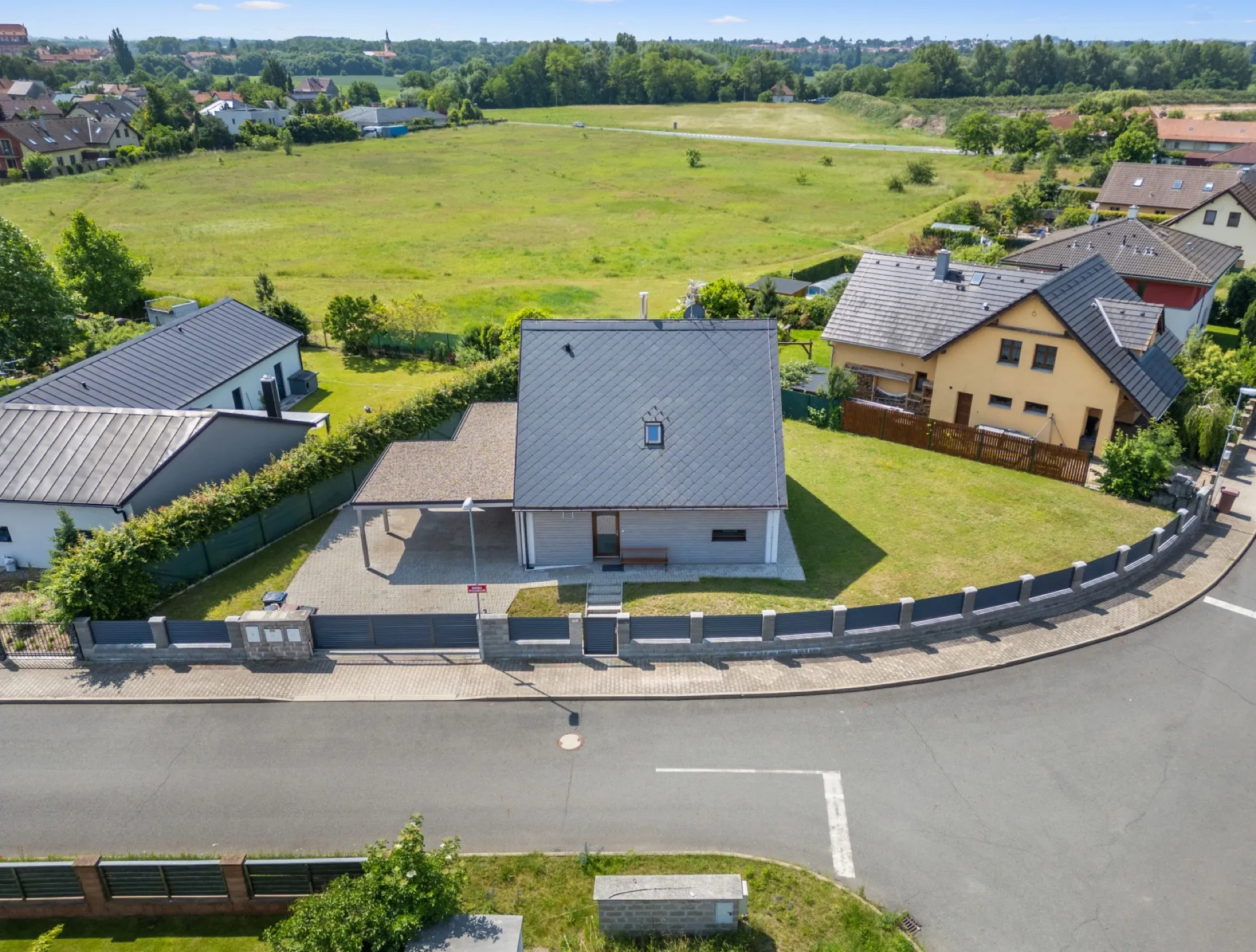 Moderní pasivní dům ve Staré Boleslavi – technologie, komfort a úspornost v dokonalé rovnováze