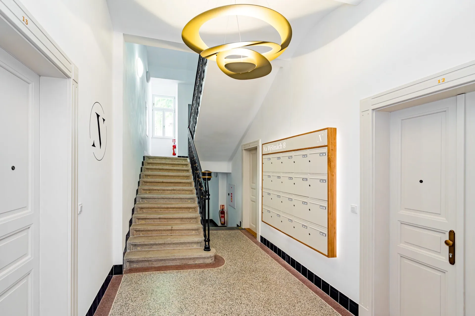 Prodej mezonetového bytu 3+kk v osobním vlastnictví 120,9 m², Praha 7 - Bubeneč