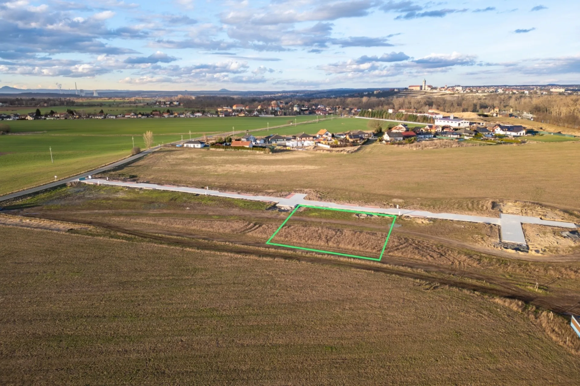 Pozemek 804 m² - Hořín, okres Mělník