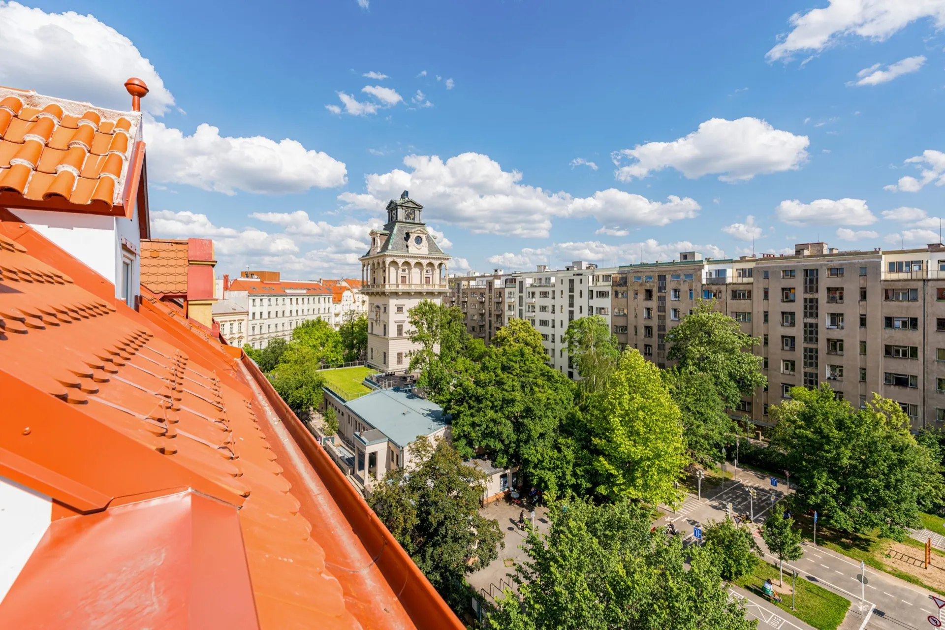 Prodej mezonetového bytu 3+kk v osobním vlastnictví 120,9 m², Praha 7 - Bubeneč