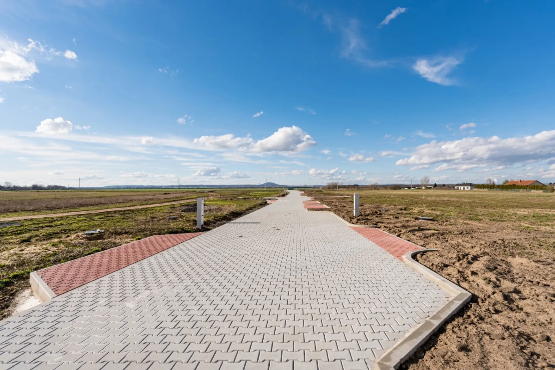 Pozemek 804 m² - Hořín, okres Mělník