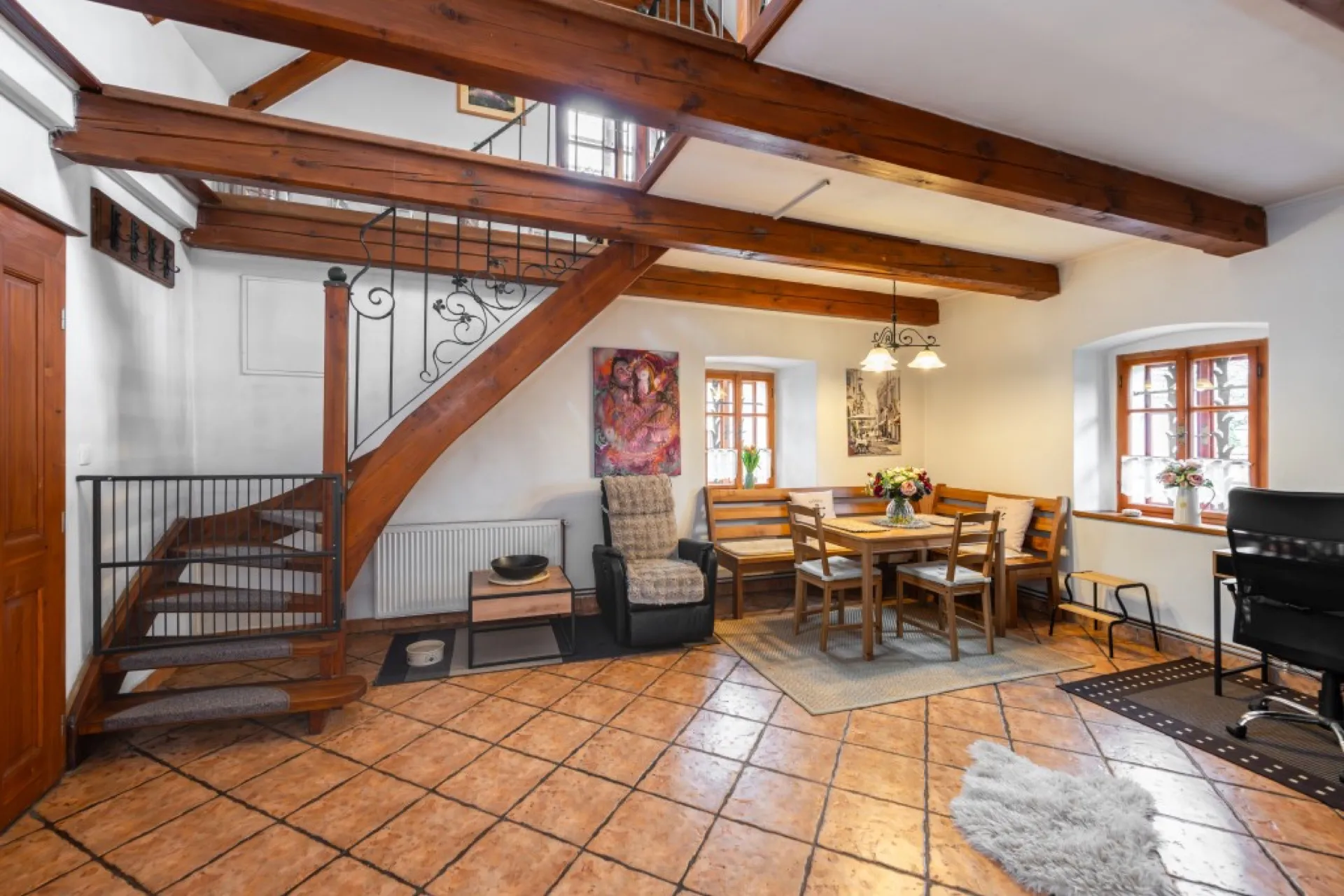 Dům 340 m², Sedlec-Prčice